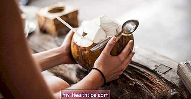 8 výhod pití kokosové vody během těhotenství