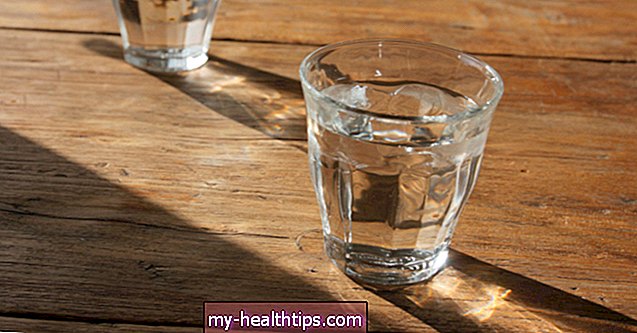 Kann alkalisches Wasser Krebs behandeln?