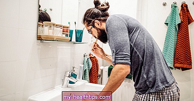 Hat das Bürsten Ihrer Lippen mit einer Zahnbürste gesundheitliche Vorteile?