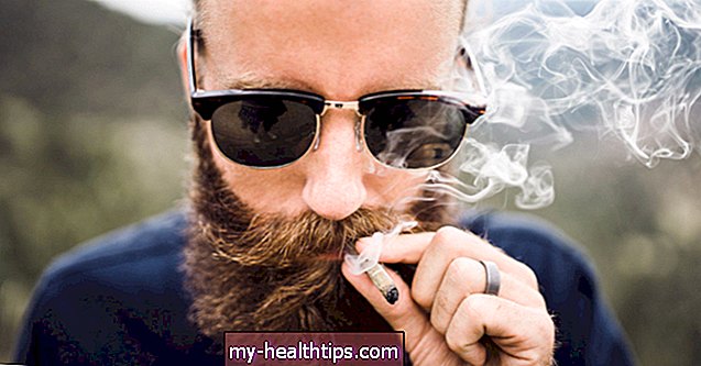 Ar piktžolių rūkymas sukelia plaučių vėžį?