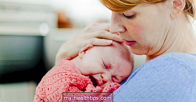 Cómo tratar la congestión nasal y torácica en un recién nacido