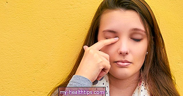 Como usar uma compressa de olhos quente para tratar chiqueiro e outras doenças