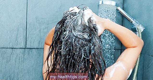 Cómo lavarse bien el cabello