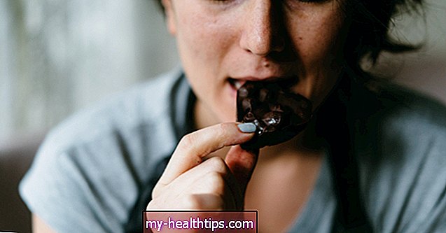 Je správne jesť čokoládu, ak máte dnu?