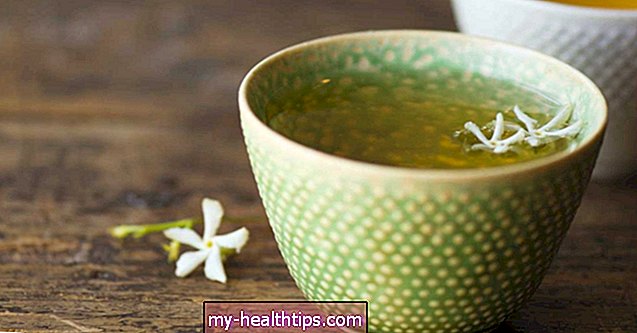 9 أسباب تجعل شاي الياسمين مفيدًا لك