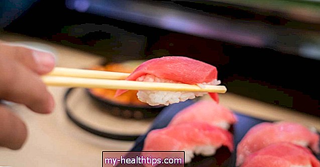Kan du äta rå tonfisk? Fördelar och faror
