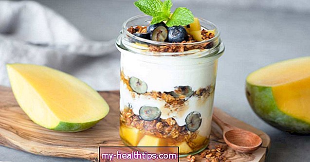 Jogurt 101: Prehrambene činjenice i zdravstvene dobrobiti
